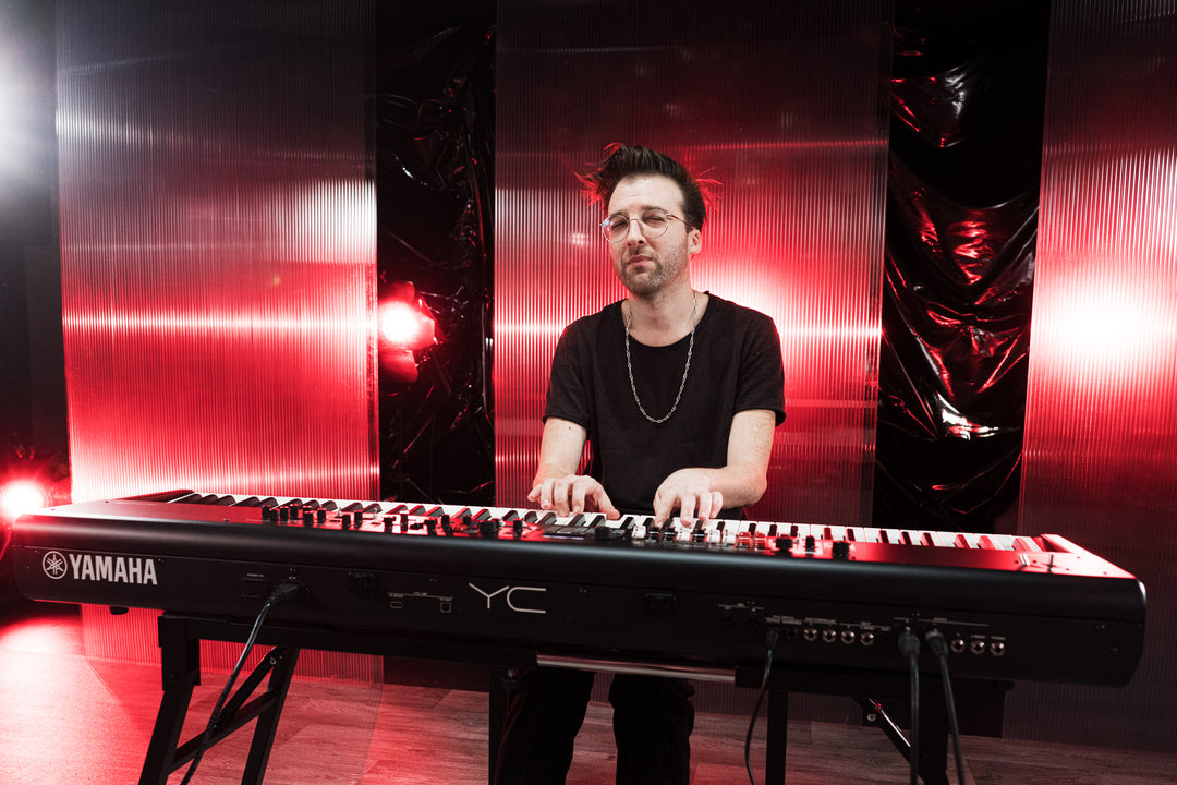 Yamaha YC88 Digital Stage Kosketinsoittimet (Luonnonpuu)