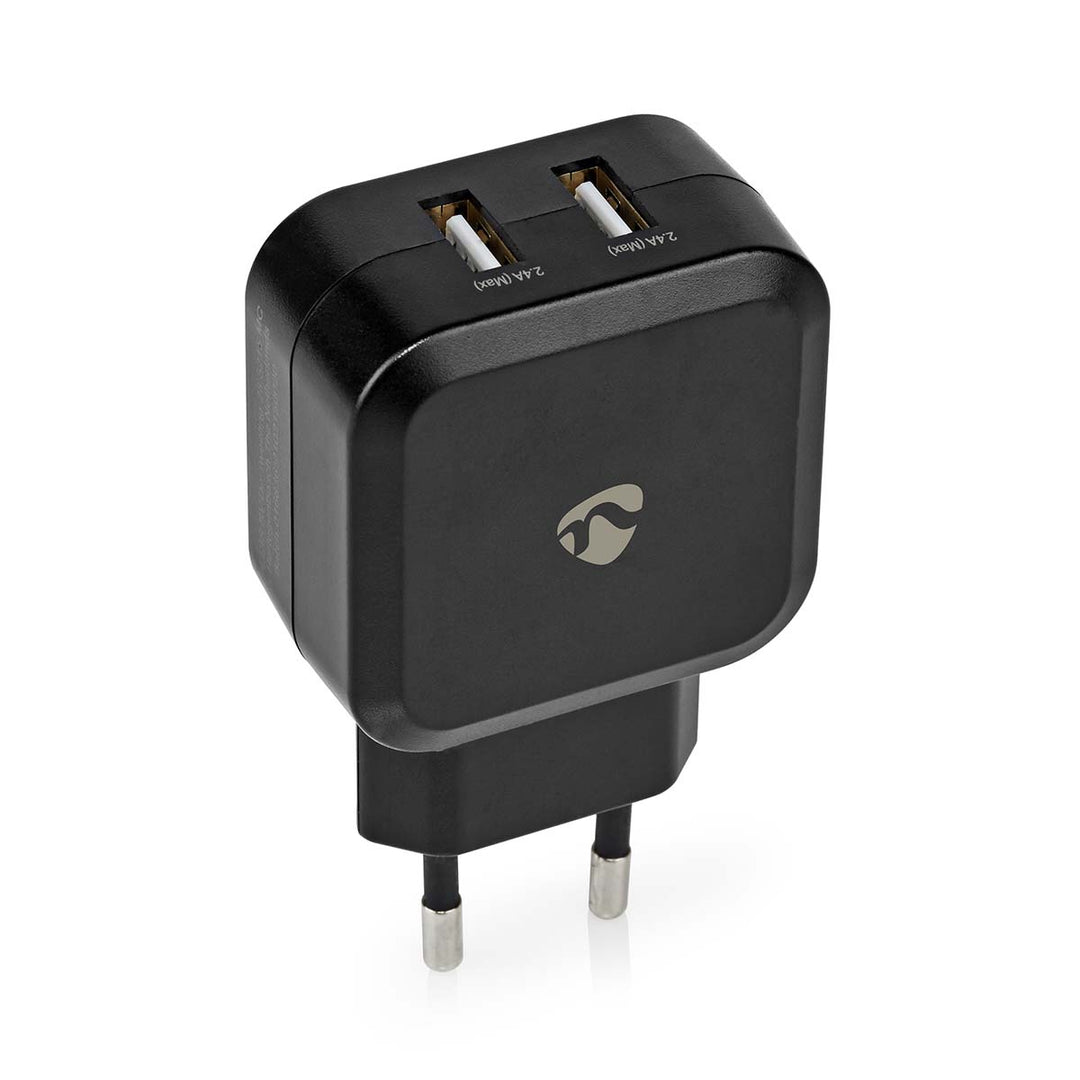 USB-laturi (2x 2,4A)