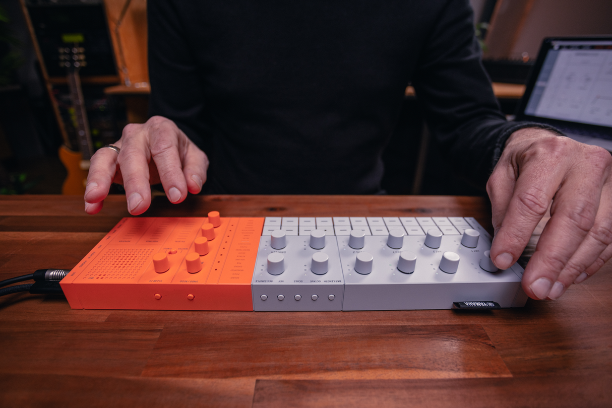 Yamaha Seqtrak Sequencer (oranssi)