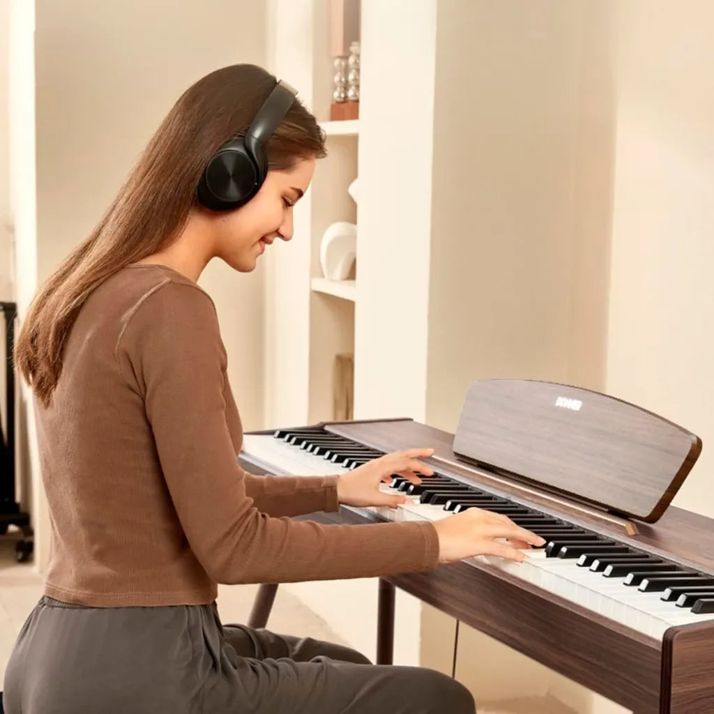 Donner DDP-80 sähköpiano, pähkinä