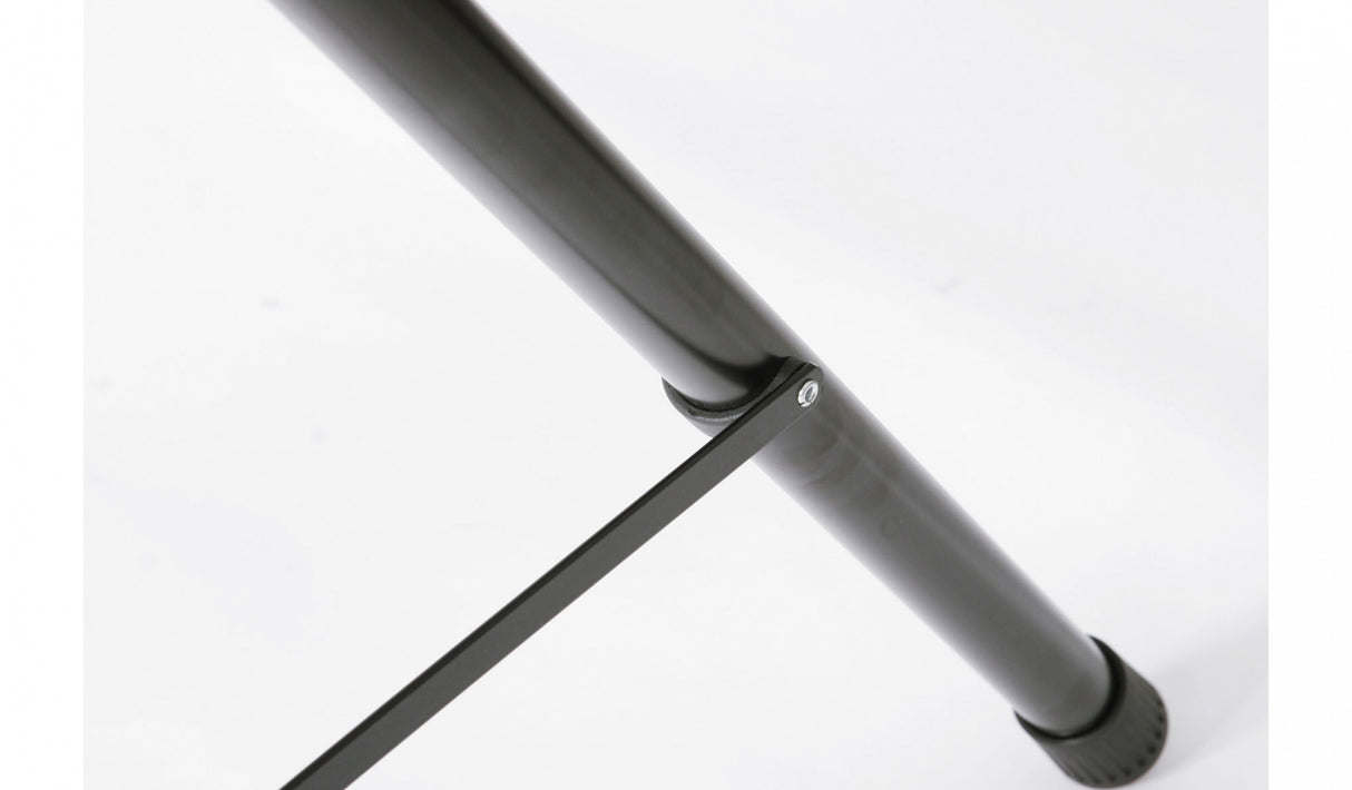 König & Meyer 21436 Kaiutinjalusta