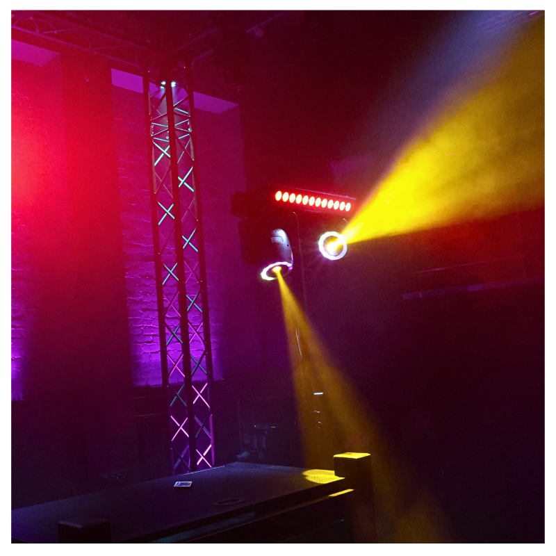 Light4Me Clone 1 LED Moving Baari