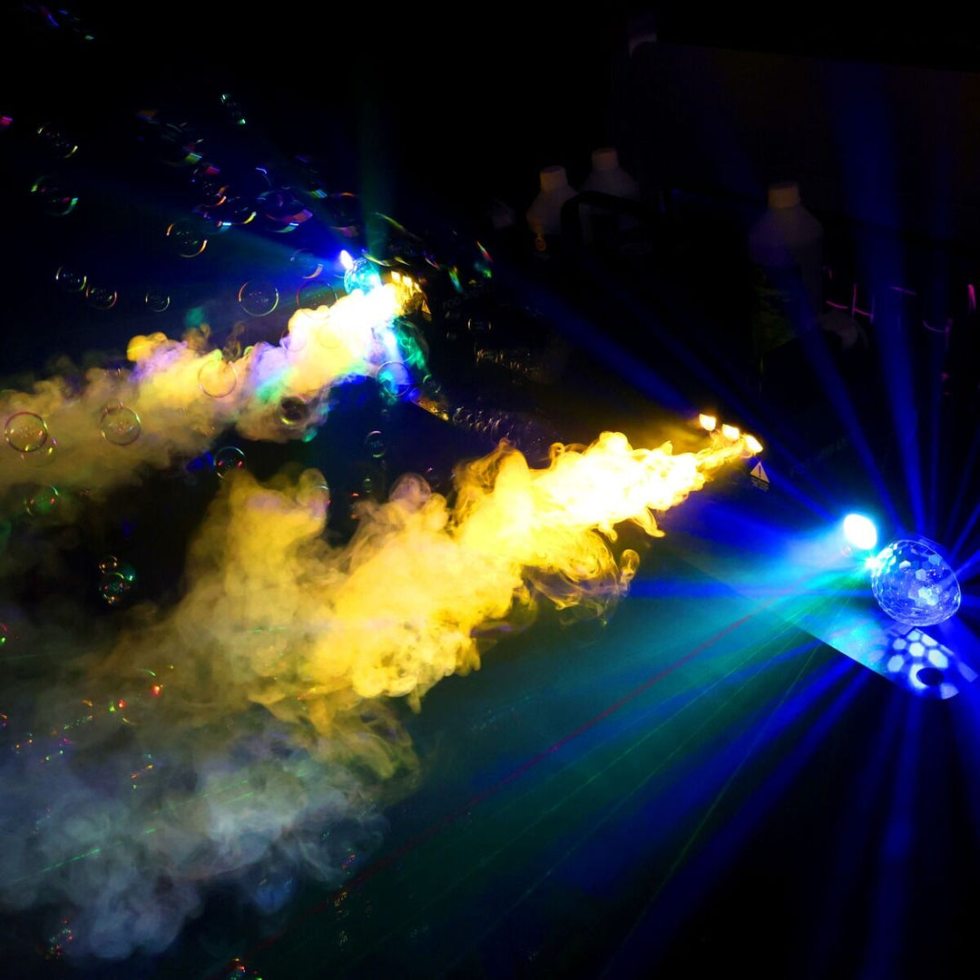 Light4Me GIG SET 2 Juhlapaketti – Røgmaskine, Boblemaskine & 4-i-1 Lyseffekt