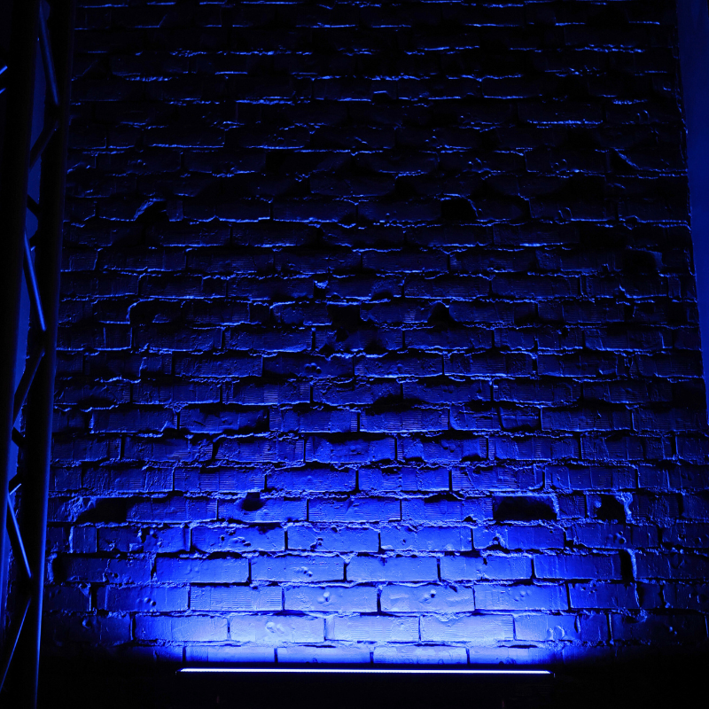 Light4Me Strobe Multi Bar LED-strobe ja blinder