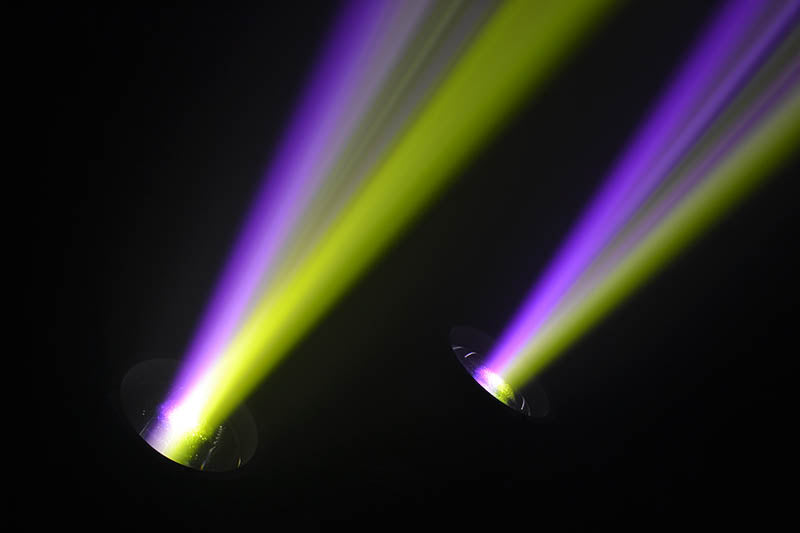 Atomic Pro LED Beam100 liikkuva pää