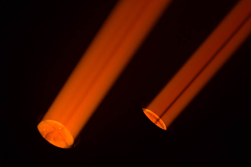 Atomic Pro LED Beam100 liikkuva pää