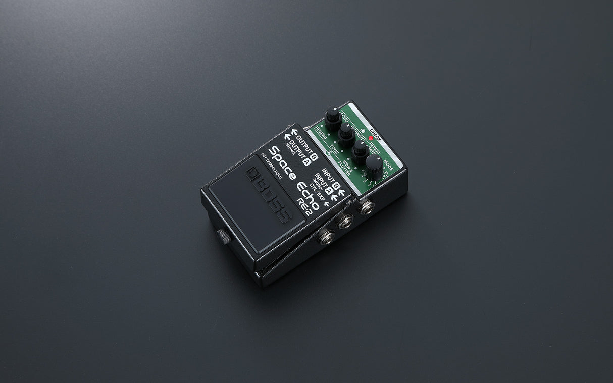 Boss RE-2 Space Echo Delay kitara pedaali