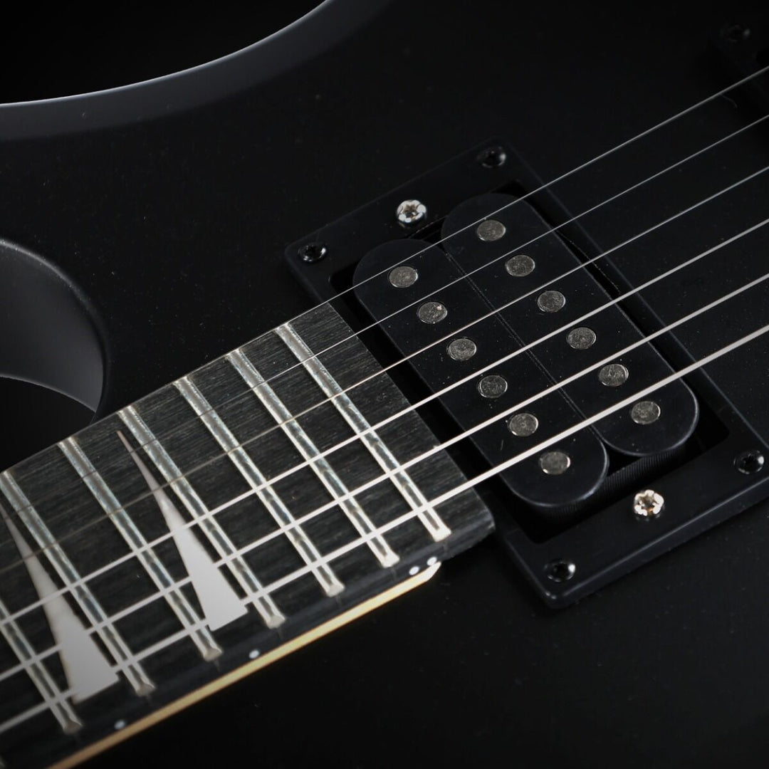 V-TONE EGS 39 MBK elektrisk guitarpakke 4/4, sort -> V-TONE EGS 39 MBK sähköinen kitarapaketti 4/4, musta