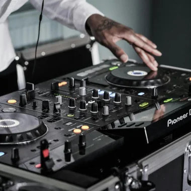 How to clean your DJ equipment? The ultimate guide