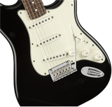 Fender Player Stratocaster Sähkökitara (musta)