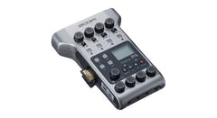 Zoom P4 PodTrak Podcast Mikseri