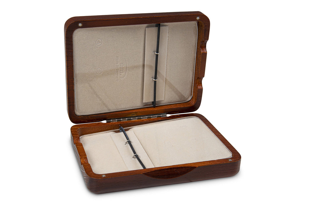 GEWA Reed case Tenor Saxophone 6 reeds - Punaruskea lakattu viimeistely