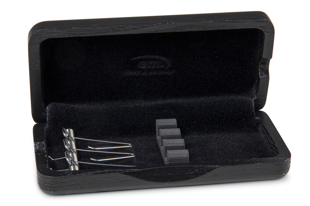 GEWA Riippukotelo Oboe 3 rei’itystä - Black lacquered finish