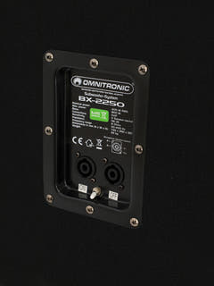 OMNITRONIC BX-2250 subwoofer 800 W