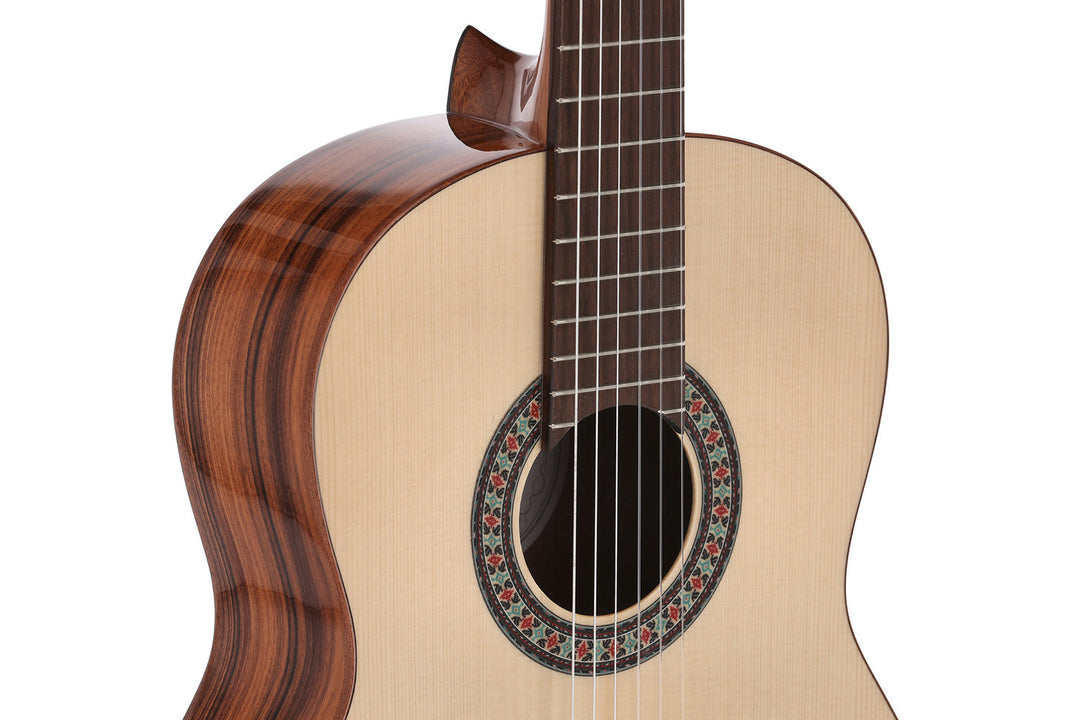 Manuel Rodriguez ACADEMIA Series Santos Pavo Real – Spruce/Santos (EX-SS gloss)