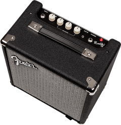 Fender Rumble 15 Bassovahvistin