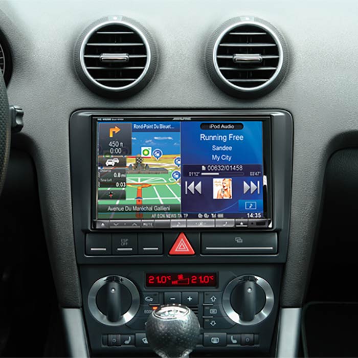 2-DIN 8" kit til Audi A3 m/display