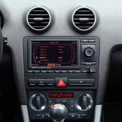 2-DIN 8" -sarja Audi A3:lle ilman näyttöä