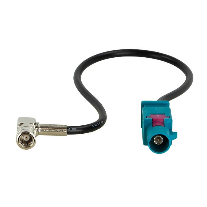 Fakra uros SMB naaras sovitin DAB:lle