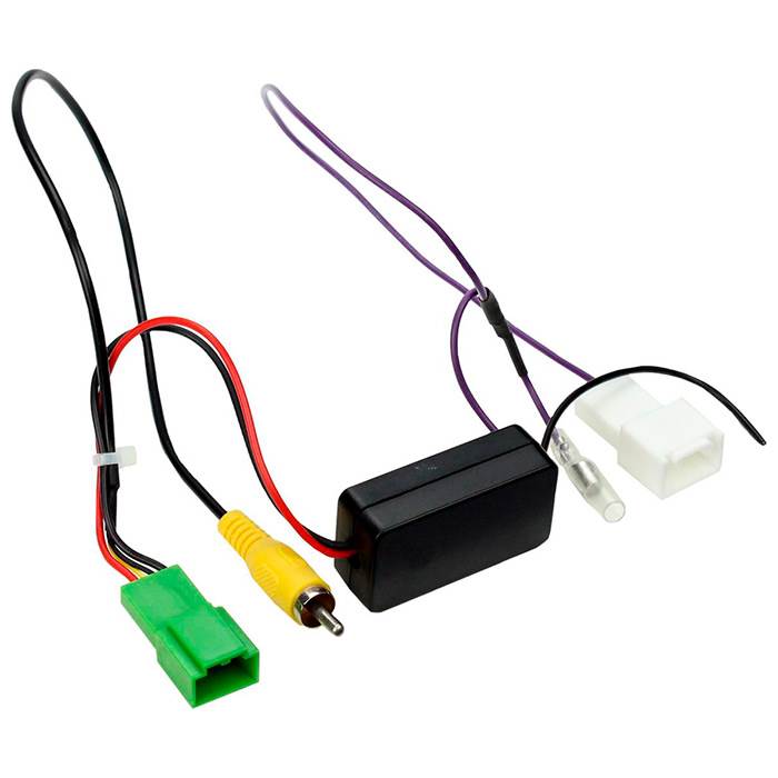 Takakameran sovitin Suzukiin