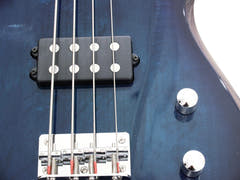 DiMavery SB-201 Sähköbasso (Sininen Burst)