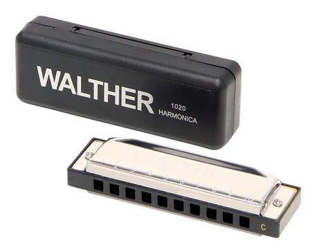 Walther Richter -harmonikka C-duurissa, 20 säveltä, muovikotelo