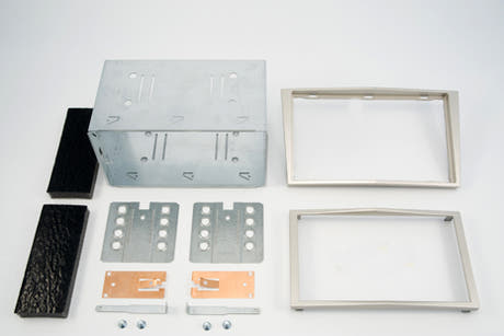 304844214 2-DIN Kehys Opel