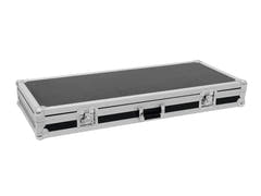 EUROLITE Set 4x LED BAR-12 QCL RGB+UV -valopalkkia + kotelo