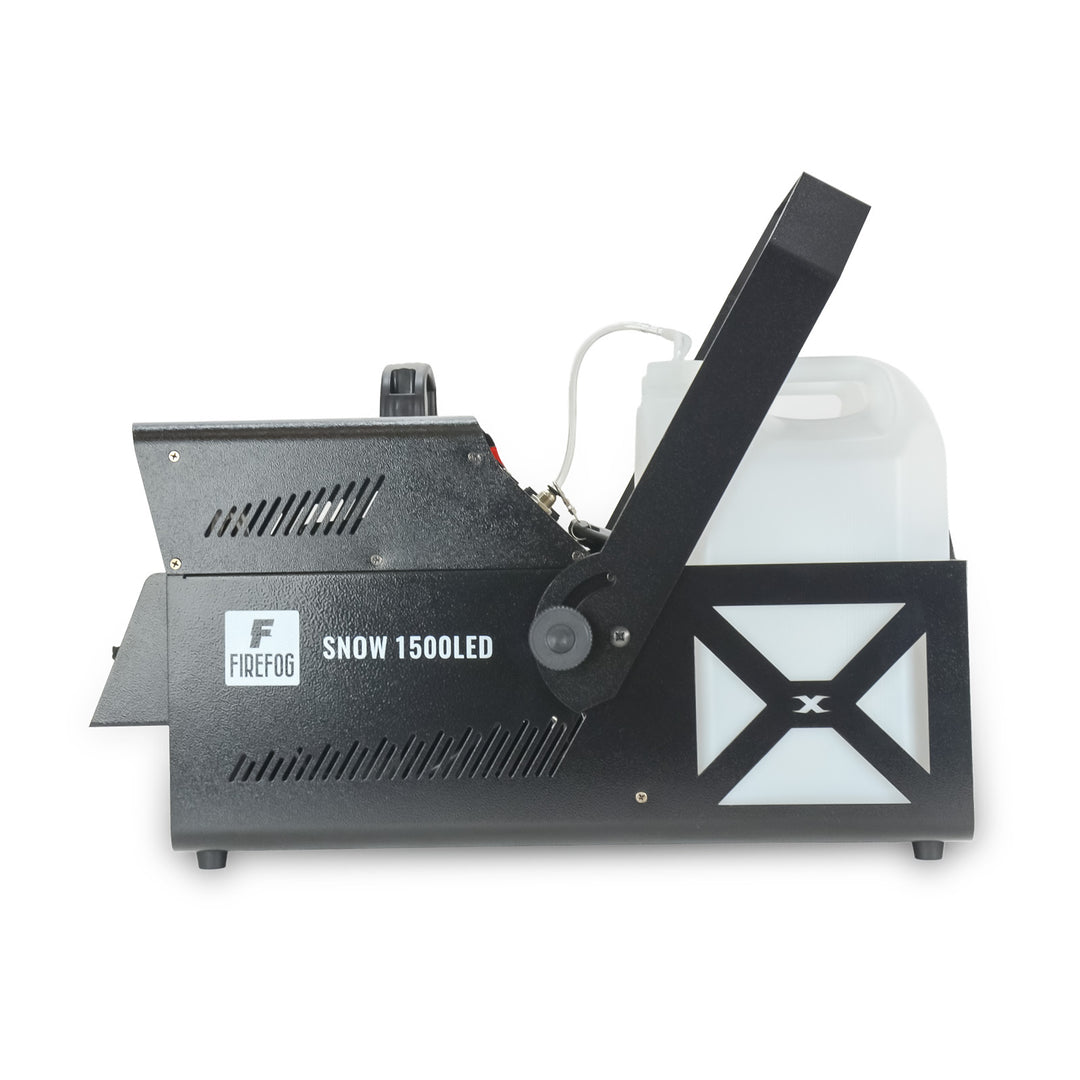 Firefog Snow 1500LED lumimasiinat 1500 W RGB LEDillä ja DMX:llä
