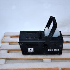 Firefog Snow1500 DMX lumimasiinat 1500 W kaukosäätimellä