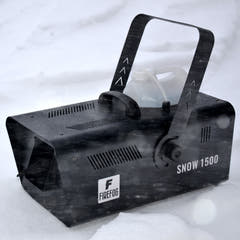 Firefog Snow1500 DMX lumimasiinat 1500 W kaukosäätimellä