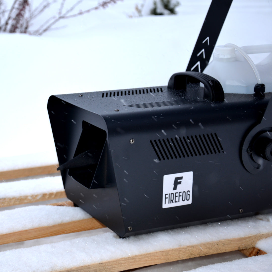 Firefog Snow1500 DMX lumimasiinat 1500 W kaukosäätimellä