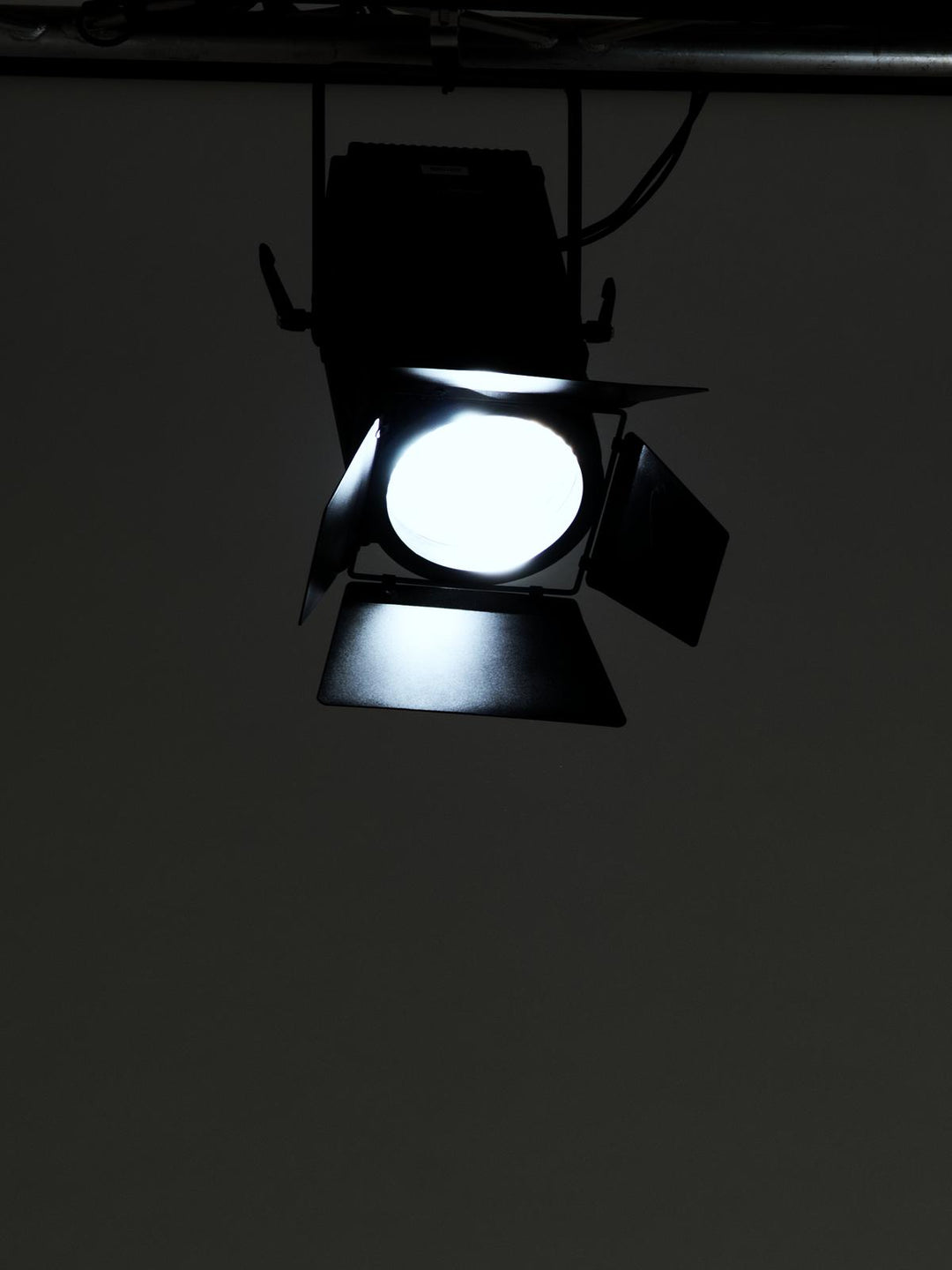 Eurolite LED THA-250F Teatteri Spot