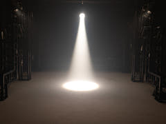 Eurolite LED PAR-64 Lamppu COB 3000K Zoom (100W)