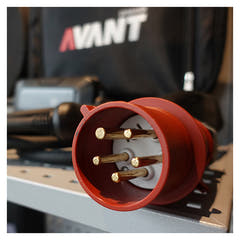 Avant kannettava sähköauton laturi 11kW/16A CEE-pistoke