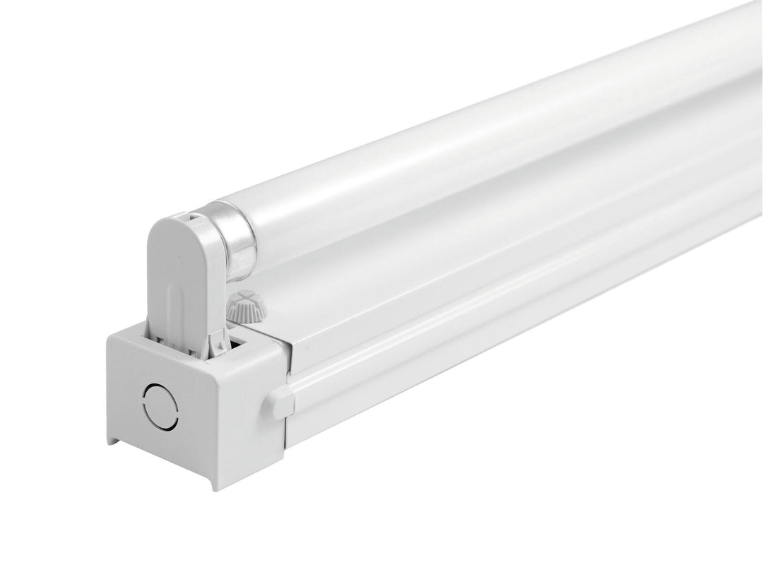 EUROLITE Laite 60cm 18-20W Putkella