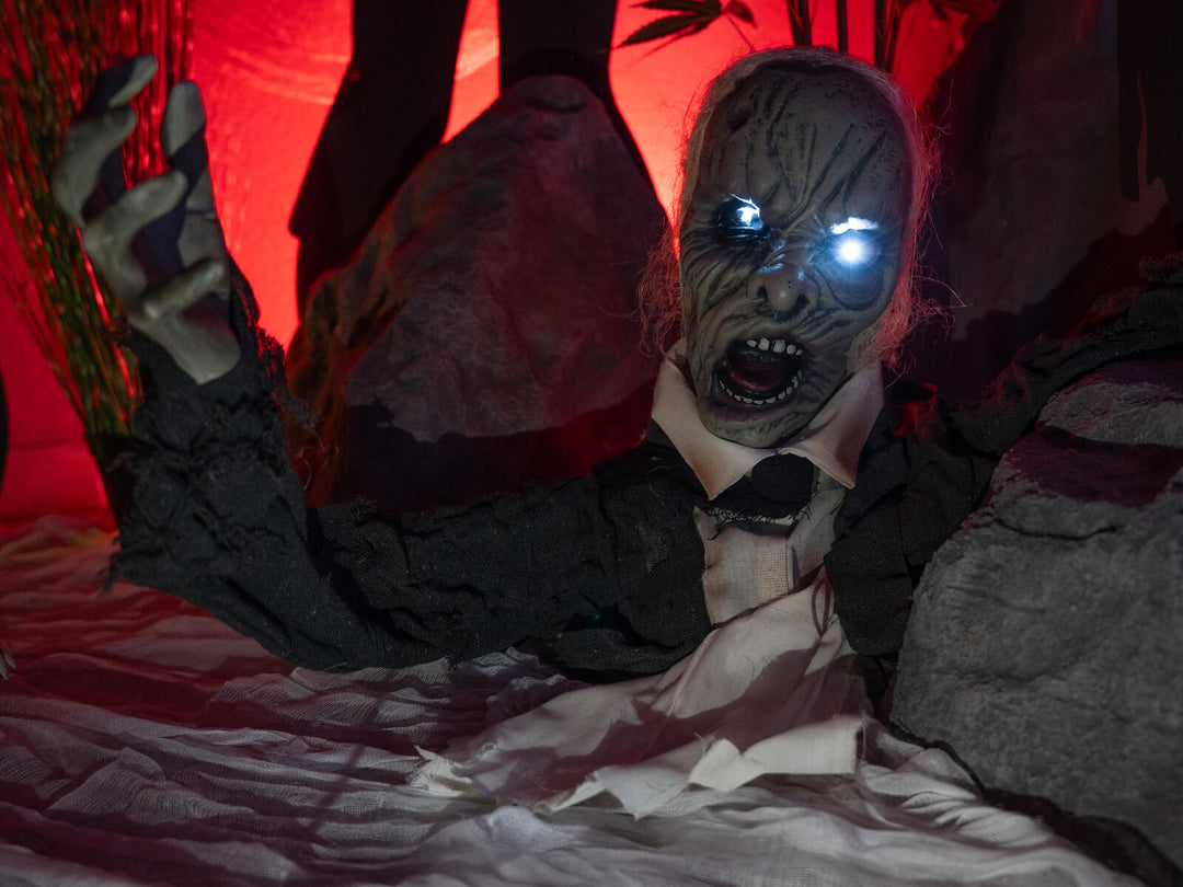 Halloween zombie, animeret, 43 cm