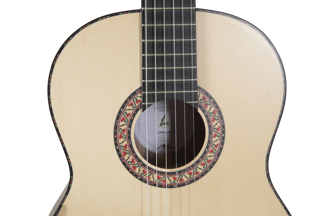 Manuel Rodriguez MAGISTRAL Series E Walnut all solid - Spruce/Walnut (E-S)