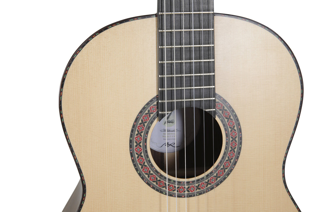 Manuel Rodriguez MAGISTRAL Series F ind. Palisander all solid - Kuusi/ruusupuu (F-S)
