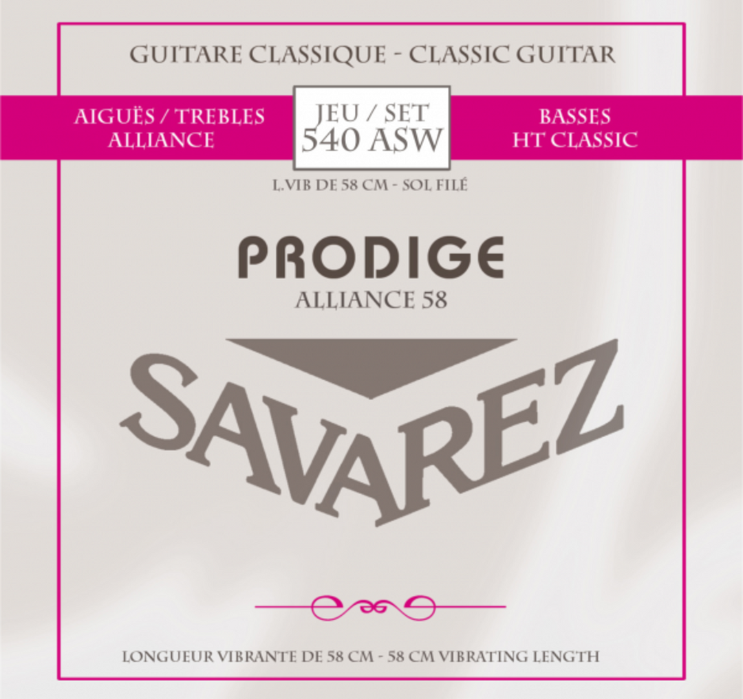 Savarez-kielet klassiselle kitaralle Prodige 38 Children's Guitar - 3/4-7/8 Carbon Gw (540ASW)