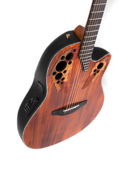 Ovation-sähkökitarat Celebrity Elite Plus Mid Cutaway – Figured Koa (CE44P-FKOA-G)