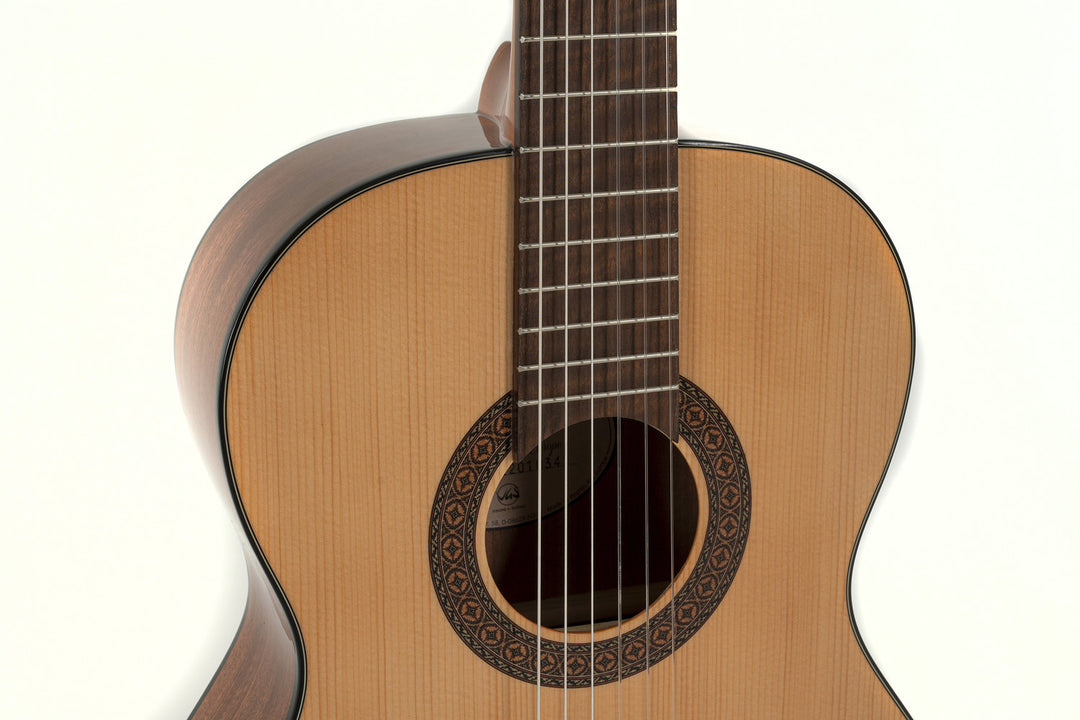 GEWA Klassinen kitara Pro Arte GC 100 A - 7/8 koko