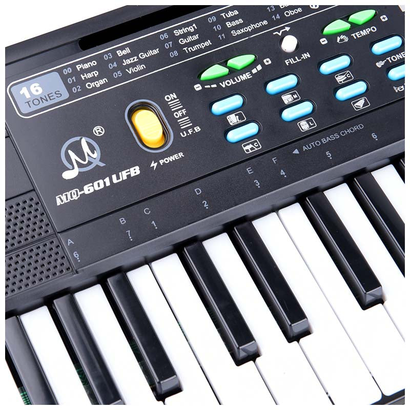 MQ 601 UFB PIANO urkutoimintonäppäimet mikrofonilla