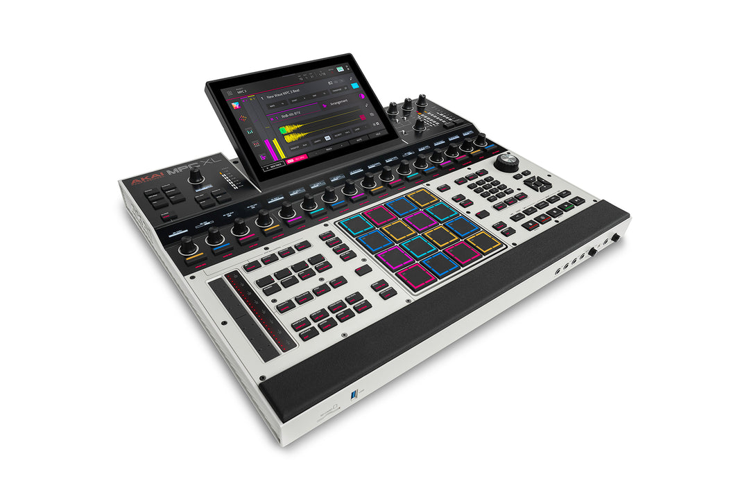Akai Pro MPC XL – itsenäinen tuotantotyöasema