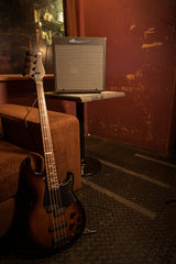 Ampeg Rocket Bass RB-108 Combo bassovahvistin