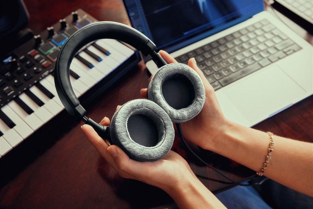 Beyerdynamic DT 770 PRO - Studio Kuulokkeet (250 Ohm)