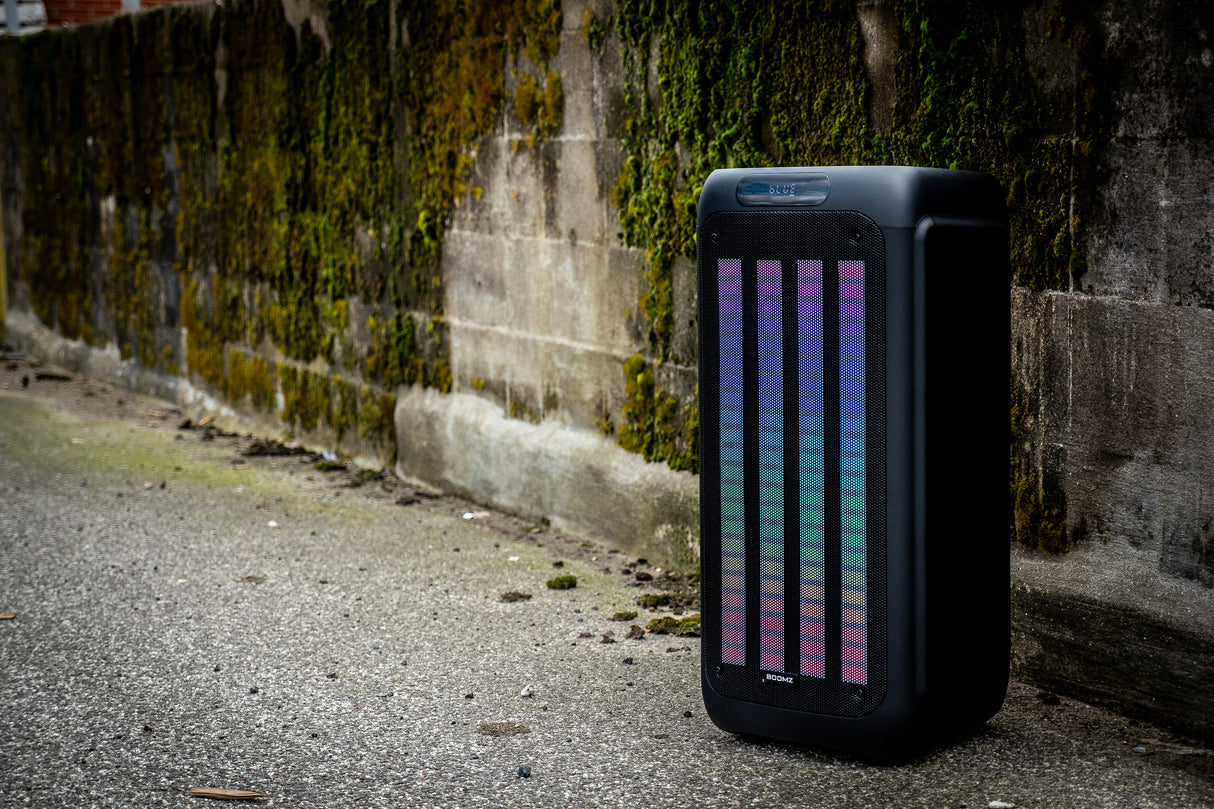 BOOMZ Club Party puhuja w. Light