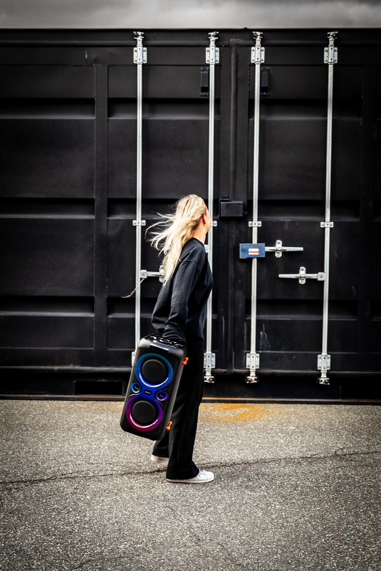 BOOMZ Smash Party -kaiutin valoilla