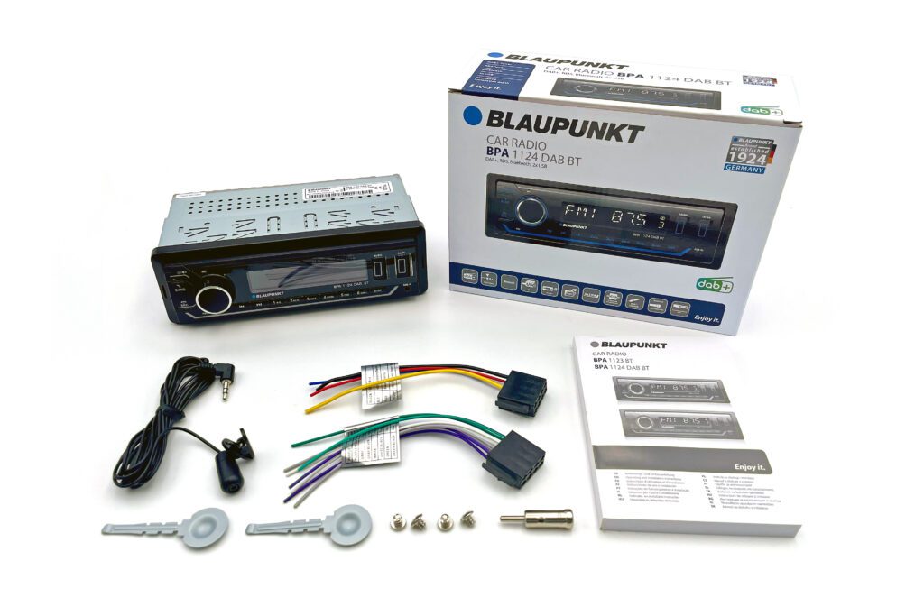Blaupunkt BPA 1124 Autoradio, jossa on DAB+ ja Bluetooth