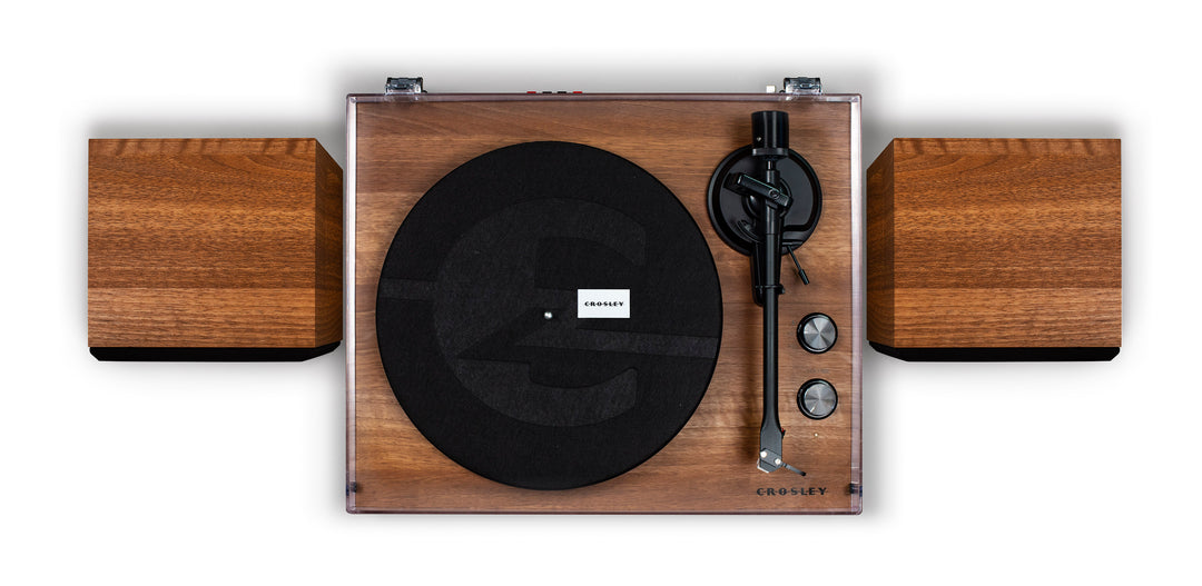 Crosley C62 Levysoitin kaiuttimilla (pähkinä)